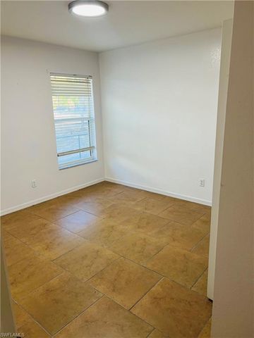 3280 2nd AVE SE, Naples, FL 34117