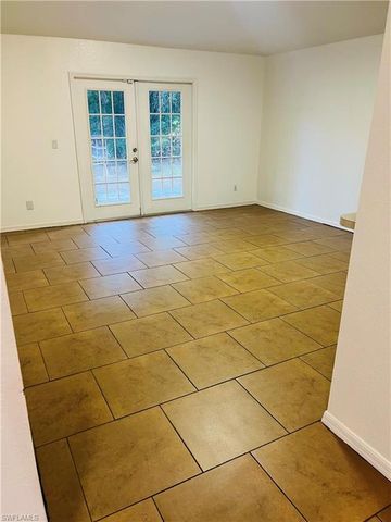 3280 2nd AVE SE, Naples, FL 34117