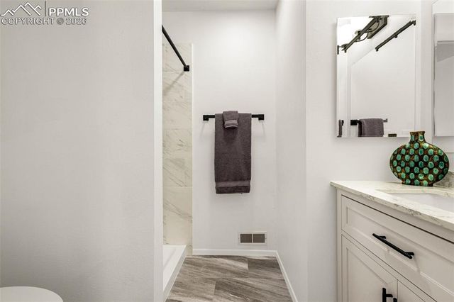 2107 Mount Washington Avenue, Colorado Springs, CO 80906