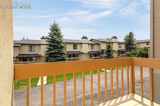 2107 Mount Washington Avenue, Colorado Springs, CO 80906