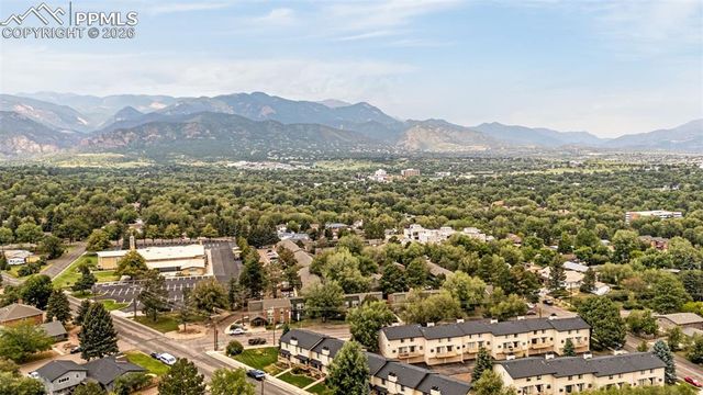 2107 Mount Washington Avenue, Colorado Springs, CO 80906