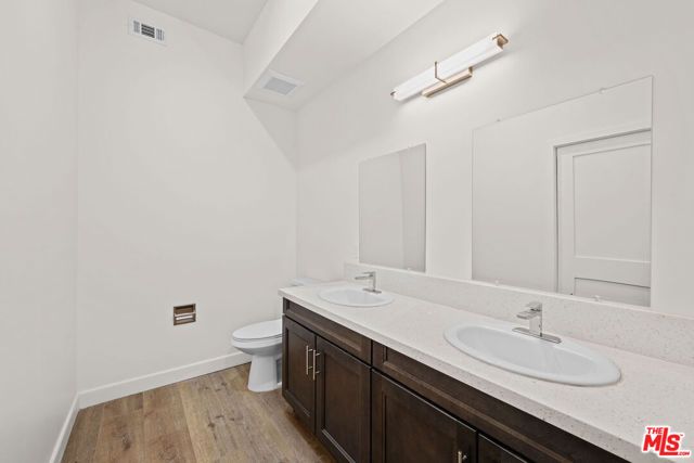 7411 Artesia Boulevard 211, Buena Park, CA 90621