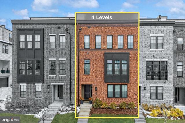 43416 GRANDMOORE ST, Ashburn, VA 20148