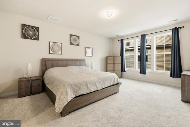 43416 GRANDMOORE ST, Ashburn, VA 20148