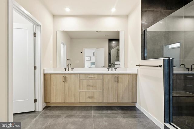 43416 GRANDMOORE ST, Ashburn, VA 20148