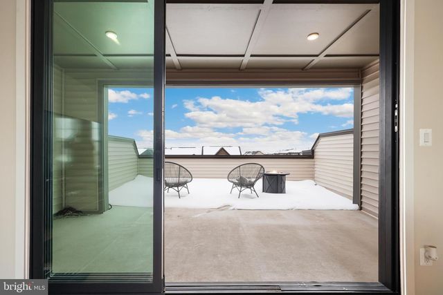 43416 GRANDMOORE ST, Ashburn, VA 20148