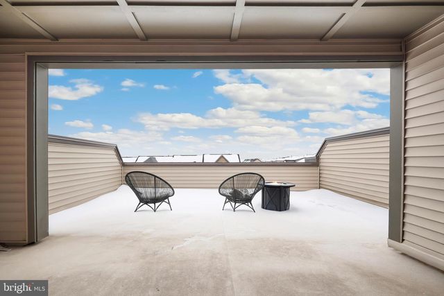 43416 GRANDMOORE ST, Ashburn, VA 20148