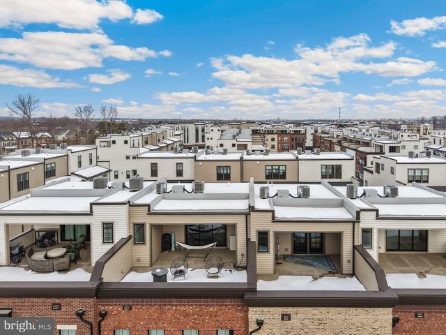 43416 GRANDMOORE ST, Ashburn, VA 20148