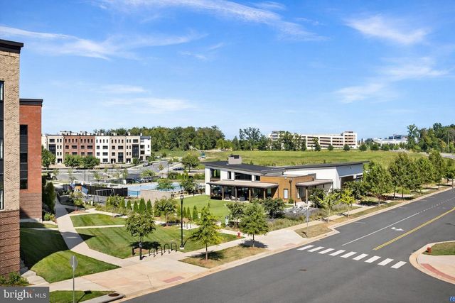 43416 GRANDMOORE ST, Ashburn, VA 20148