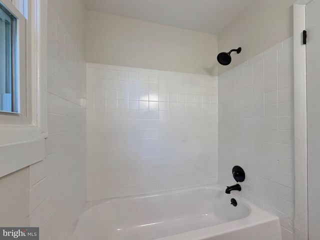 216 BRENT RD, Waldorf, MD 20602