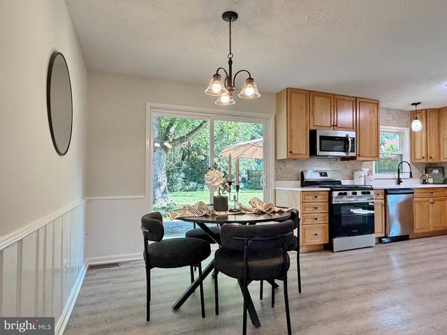 216 BRENT RD, Waldorf, MD 20602