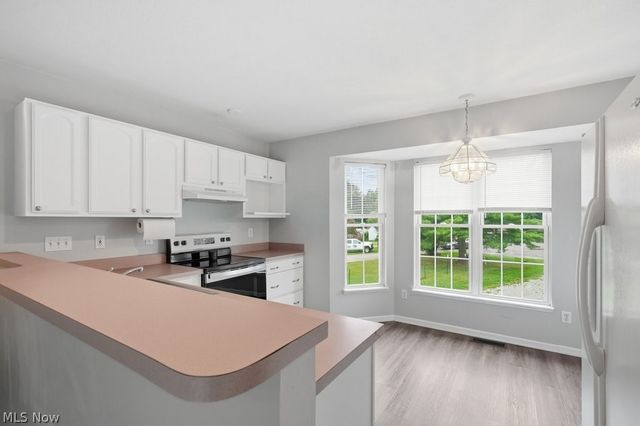 5400 & 5402 Paddy Court, New Franklin, OH 44203