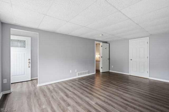5400 & 5402 Paddy Court, New Franklin, OH 44203