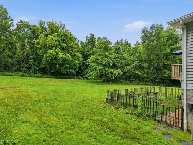 5400 & 5402 Paddy Court, New Franklin, OH 44203