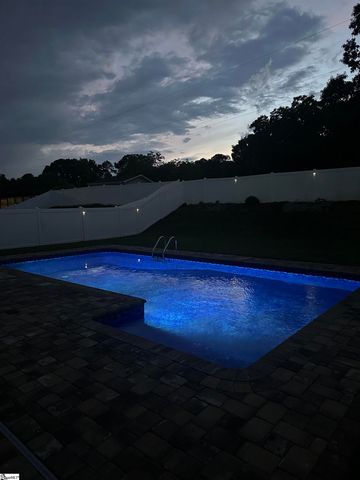 1275 Elterwater Lane, Spartanburg, SC 29306