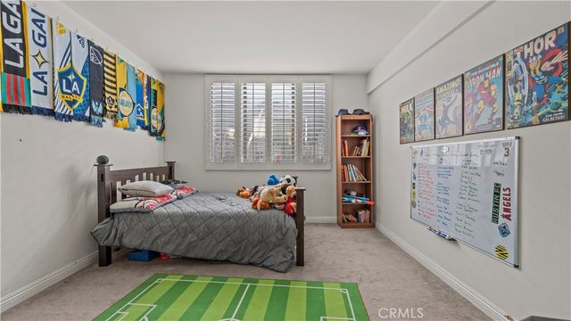 14521 Benefit St 102, Sherman Oaks, CA 91403