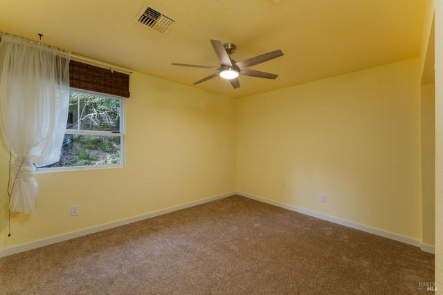 25053 Robin Cir, Willits, CA 95490