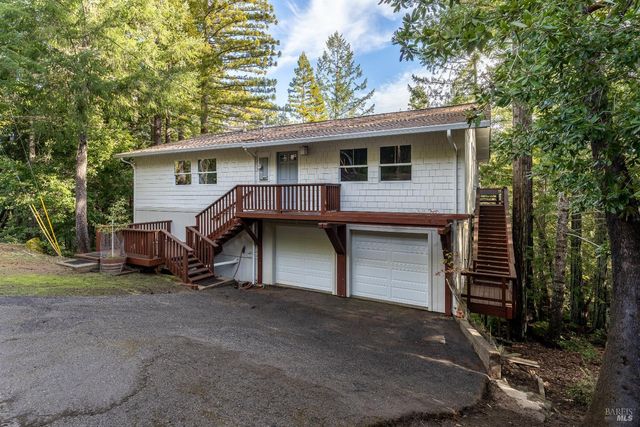 25053 Robin Cir, Willits, CA 95490