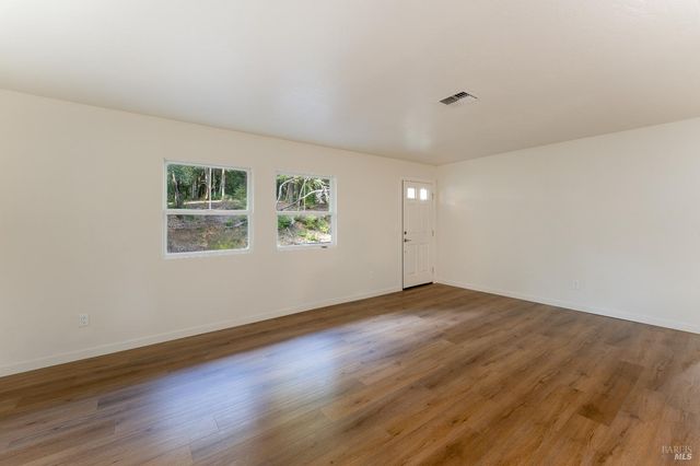 25053 Robin Cir, Willits, CA 95490