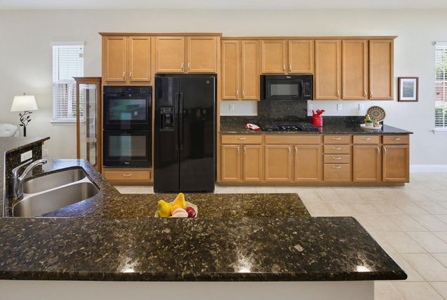 2081 Abby Gate Dr, Roseville, CA 95747
