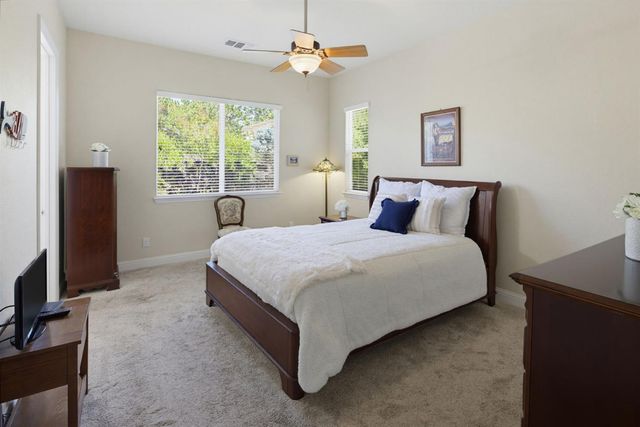 2081 Abby Gate Dr, Roseville, CA 95747