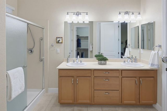 2081 Abby Gate Dr, Roseville, CA 95747