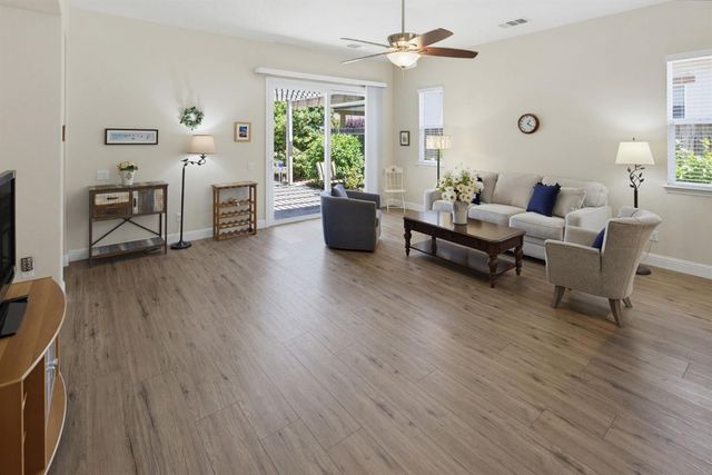 2081 Abby Gate Dr, Roseville, CA 95747