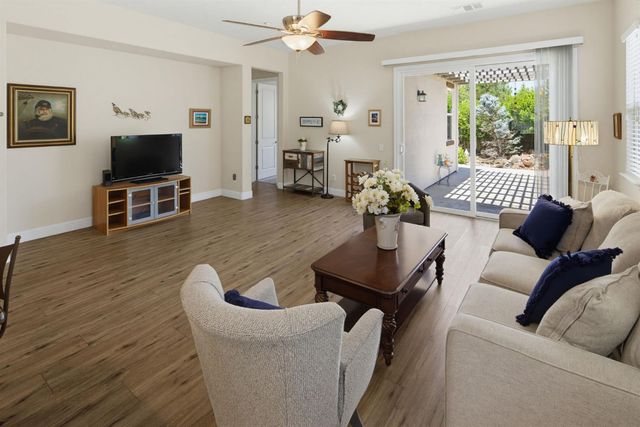 2081 Abby Gate Dr, Roseville, CA 95747