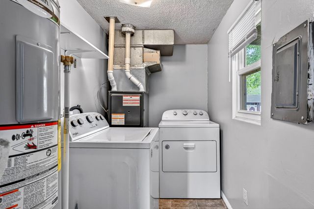 901 S West Avenue, Springfield, MO 65802