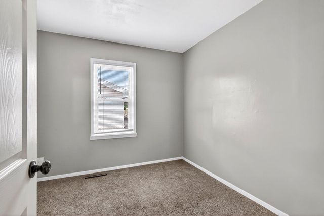 901 S West Avenue, Springfield, MO 65802