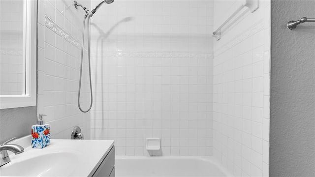 330 SW Avondale Drive, Pompano Beach, FL 33060