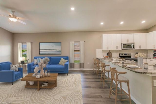 1814 NE 3RD AVE, Cape Coral, FL 33993