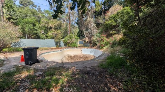 2200 Nichols Canyon, Los Angeles, CA 90046