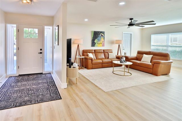 3307 NAKORA DRIVE, Tampa, FL 33618