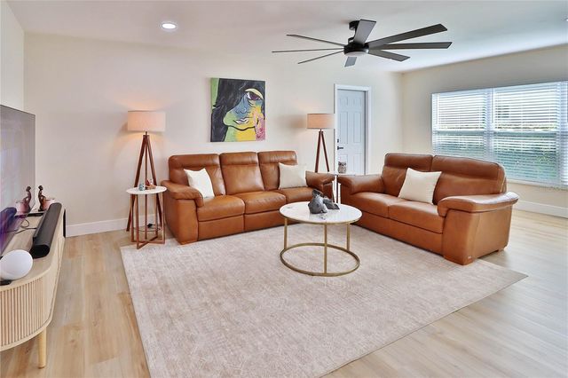 3307 NAKORA DRIVE, Tampa, FL 33618
