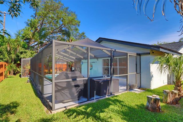 3307 NAKORA DRIVE, Tampa, FL 33618