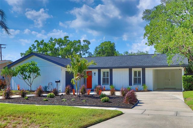 3307 NAKORA DRIVE, Tampa, FL 33618