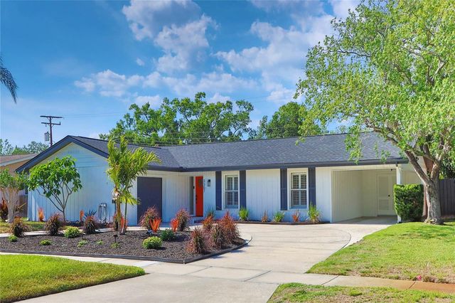 3307 NAKORA DRIVE, Tampa, FL 33618