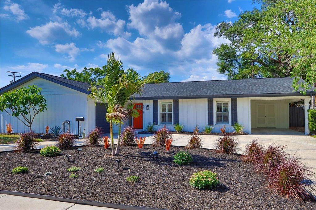 3307 NAKORA DRIVE, Tampa, FL 33618
