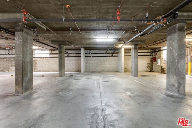 14735 Friar Street 113, Van Nuys (los Angeles), CA 91411