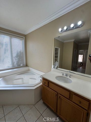 392 Bjorn Court, Hemet, CA 92545