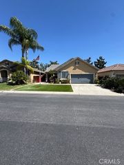 392 Bjorn Court, Hemet, CA 92545