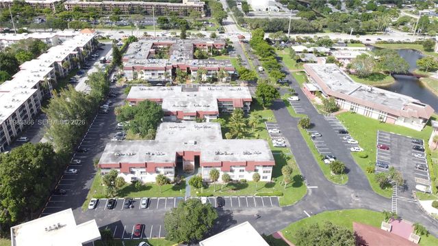 3061 NW 47th Terrace 226A, Lauderdale Lakes, FL 33313