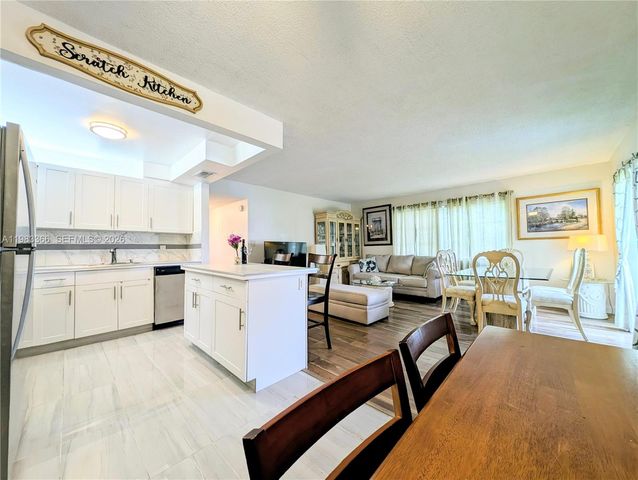 3061 NW 47th Terrace 226A, Lauderdale Lakes, FL 33313