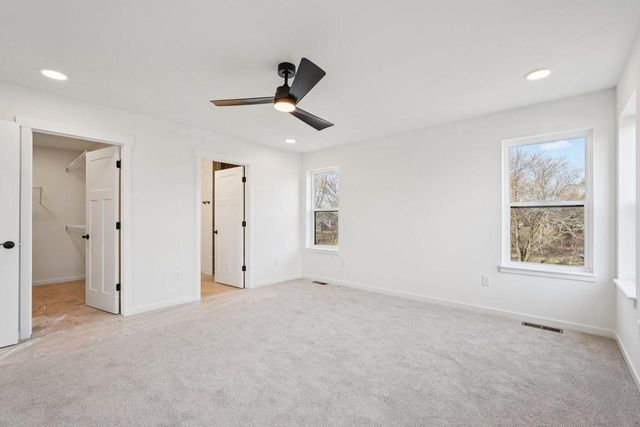 W149N11973 Red Holly DRIVE, Germantown, WI 53022