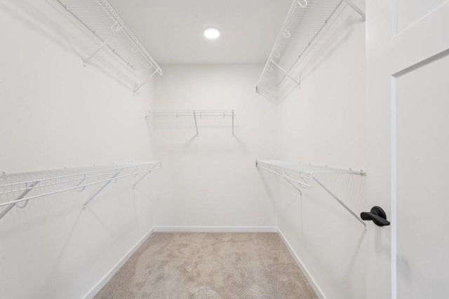 W149N11973 Red Holly DRIVE, Germantown, WI 53022