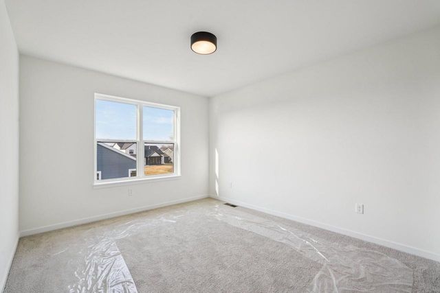 W149N11973 Red Holly DRIVE, Germantown, WI 53022