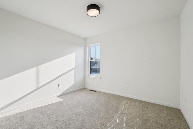 W149N11973 Red Holly DRIVE, Germantown, WI 53022