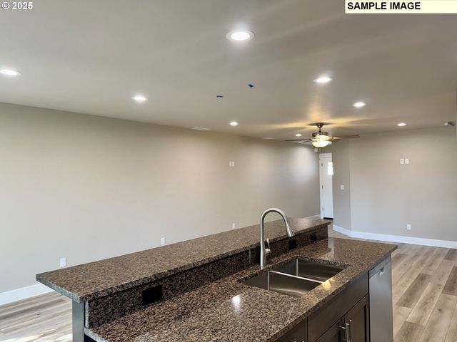 226 Miller St, Sutherlin, OR 97479