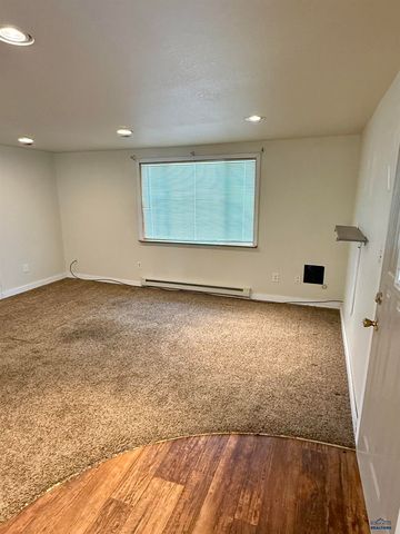 1117 SILVER ST, Rapid City, SD 57701